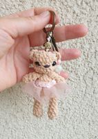 Amigurumi Schlüsselanhänger mit Bär  Neu, handgemacht