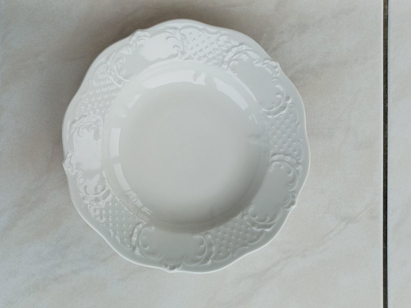 Lindner Teller: Lindner Porzellan Teller. – Neu und originalverpackt aus Winistorf von acreativ