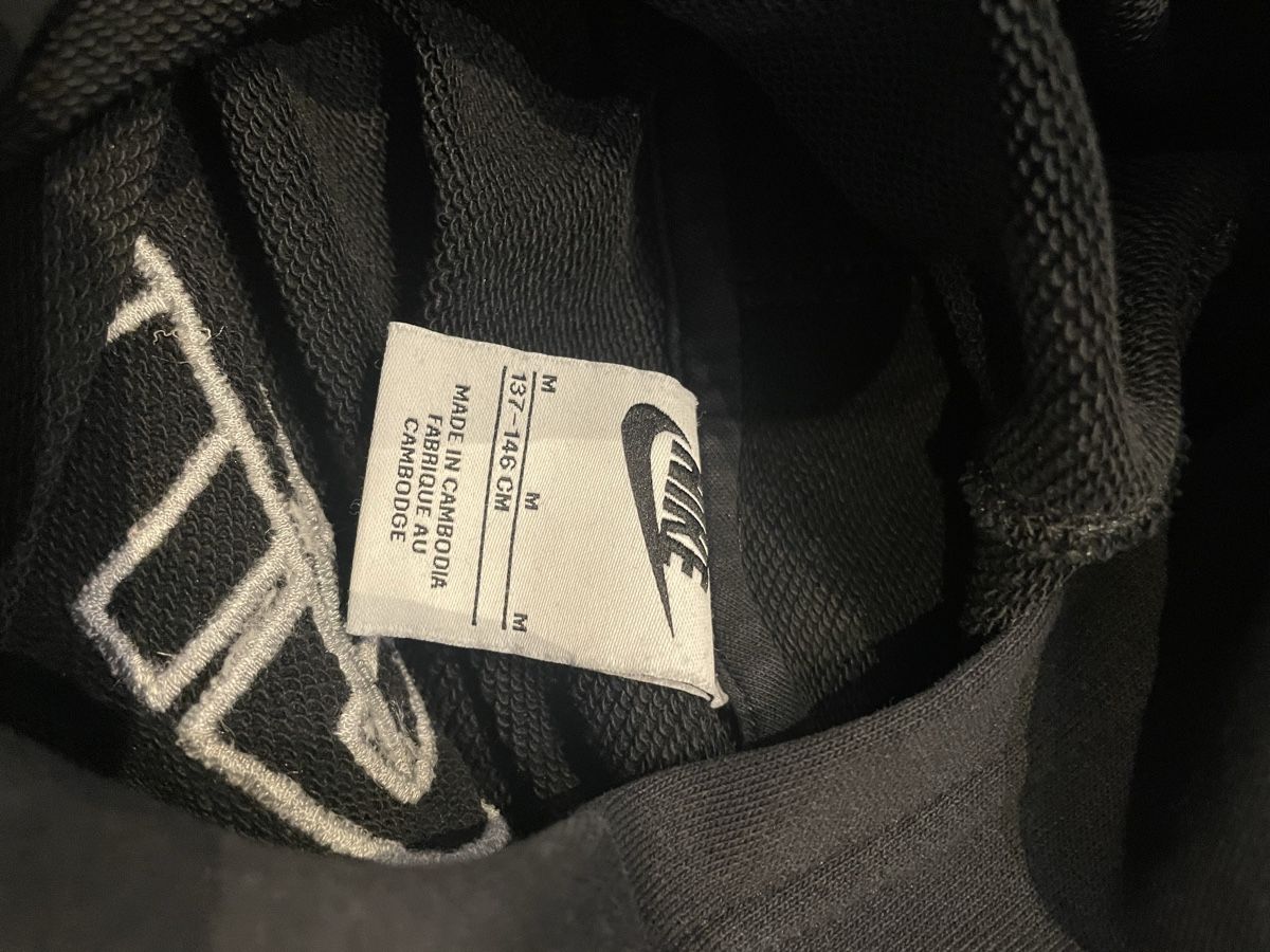 Nike Pullover & Sweatshirts: Kapuzenpulli Nike – Gebraucht aus Balgach von sei_s6d7 3