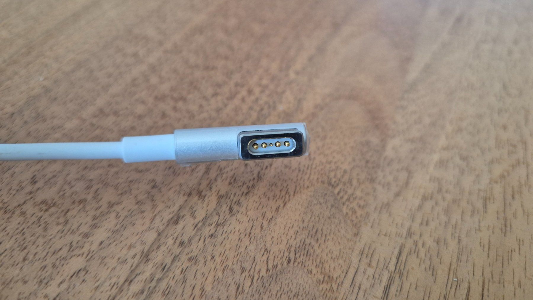 Apple Ladegeräte: Apple MagSafe 60W Power Adapter Model A1344 Ladekabel – Gebraucht aus Lumbrein von gianandris 5