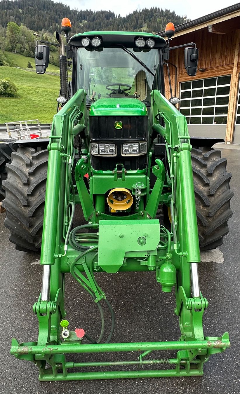 John Deere Tracteurs: John Deere Traktor Frontlader – D'occasion à Gstaad par Johny3 3