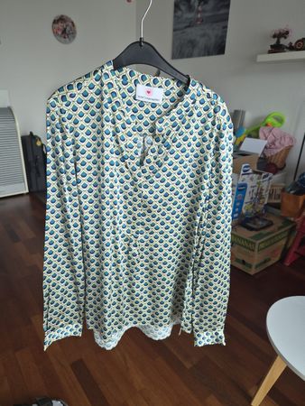 Damen Bluse herzen's angelegenheit Grösse M guter Zustand