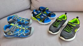 3 Paar Kinderschuhe, Grösse 33