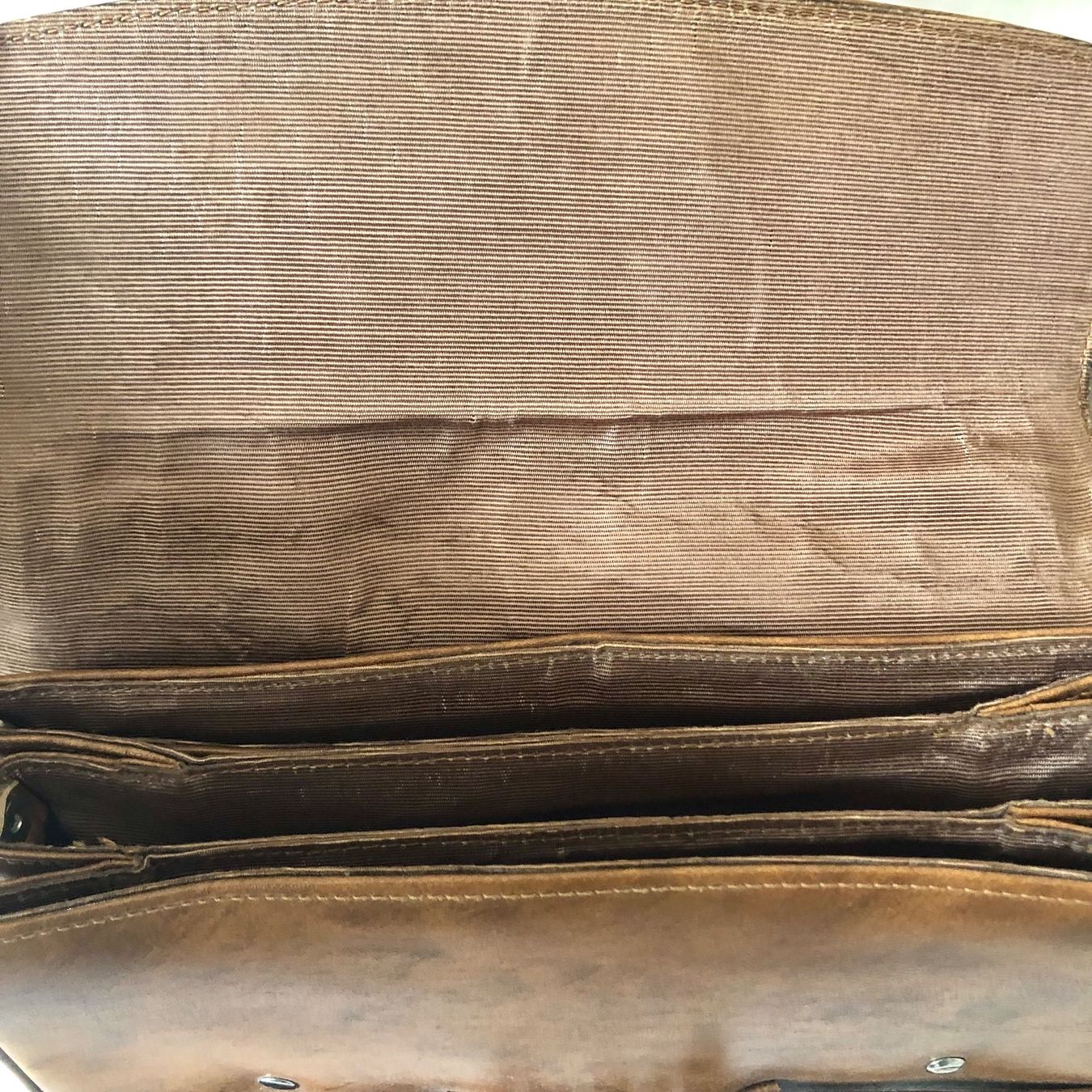 Borse da donna: Vintage Tasche Leder – Usato da Brienz BE venduto da Kokolea84 5