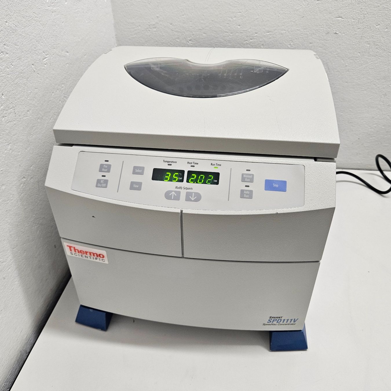 Misurare: Speedvac SPD111V von ThermoFisher – Usato da Niederdorf venduto da LeptonAG_Labor 1