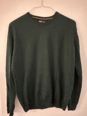 Rifle Jeans & Clothing Co. Green Sweater 
