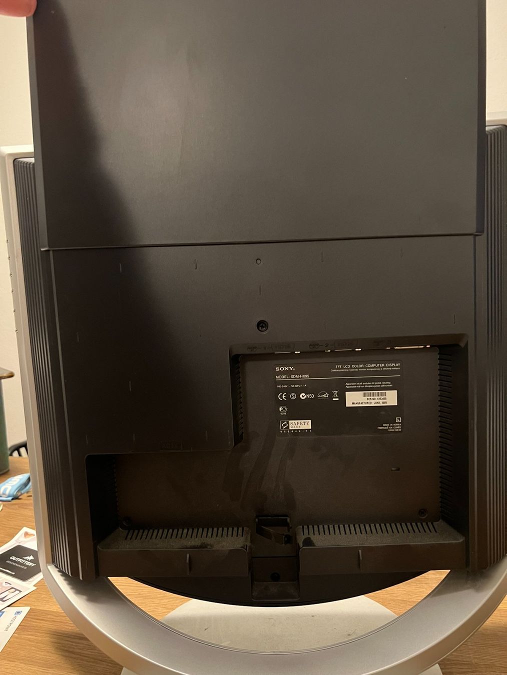 Monitor: Sony SDM-HX95 LCD 19 Zoll Computer Display Vintage – Usato da Volketswil venduto da Lootington_Post 2