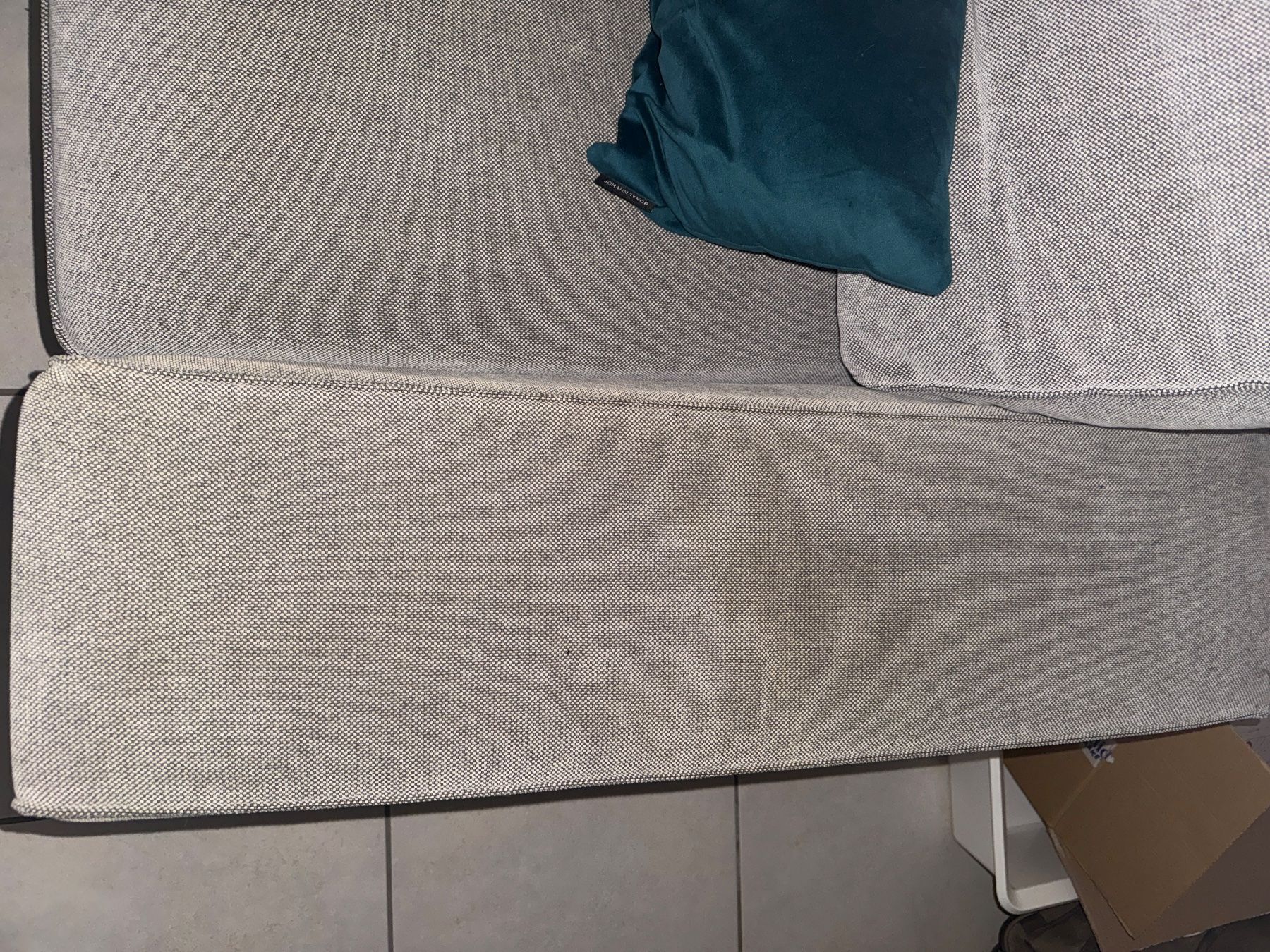 Ikea Divani: Sofa Kivik IKEA – Usato da Bonstetten venduto da Johanne_Lamalle 3