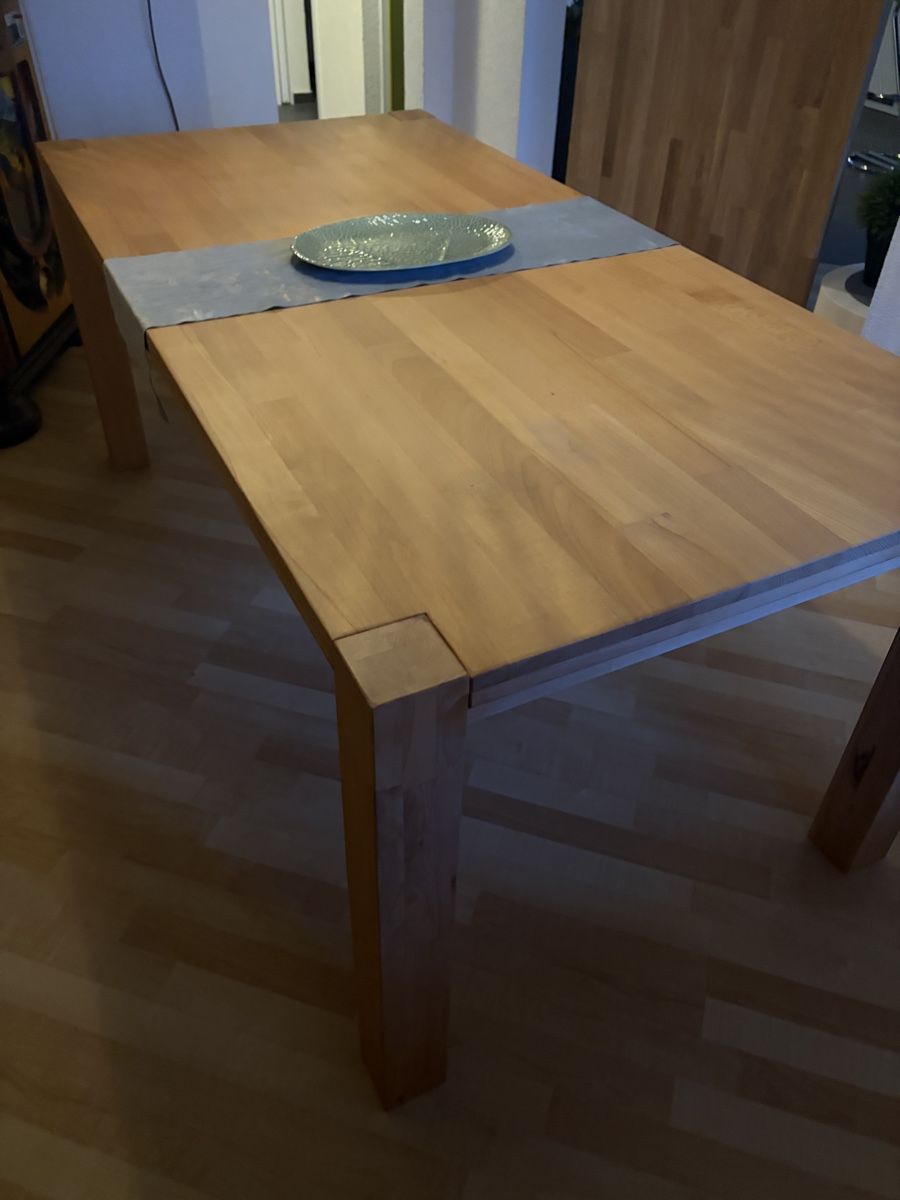 Tavoli: Esstisch 90.0 x 180.0 – Usato da Tann venduto da Corolla70-74 1