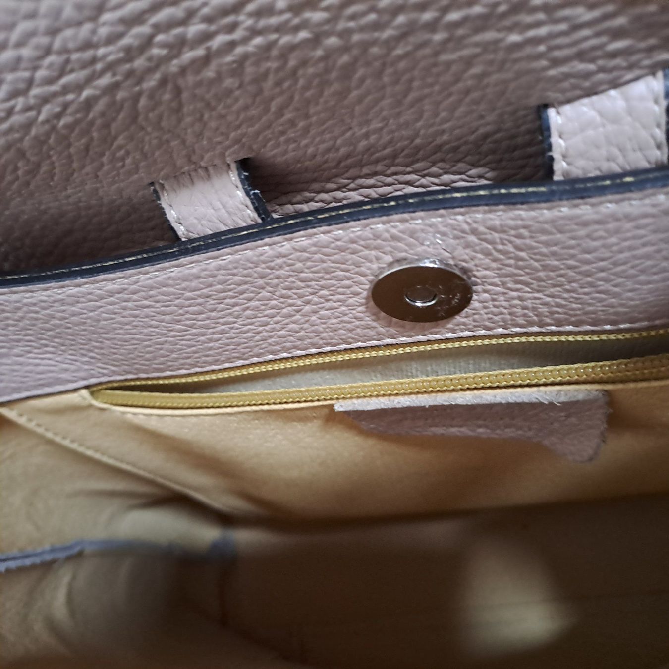Borse da donna: Tasche/Rucksack, beige, NP 169.-- – Usato da Frauenfeld venduto da Andadaa 3
