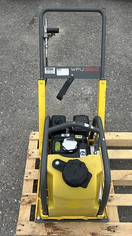 Wacker Neuson Tutte le macchine: Wacker vibroplatte 100kg  Reversierbar – Usato da Menziken venduto da Tairi10 1