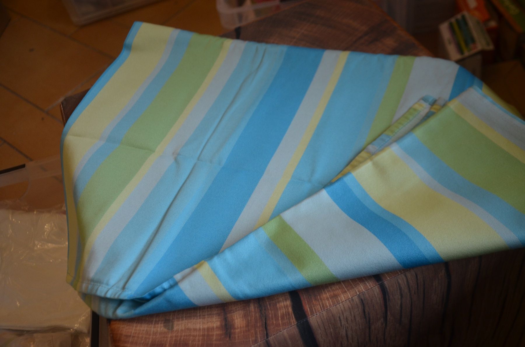 Altra biancheria da tavola: NAPPE - TISCHDECKE - CM 155 X125 – Usato da Chiasso venduto da Dolly015
