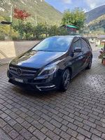 Mercedes B220 4Matic Benziner aus erster Hand zu verkaufen