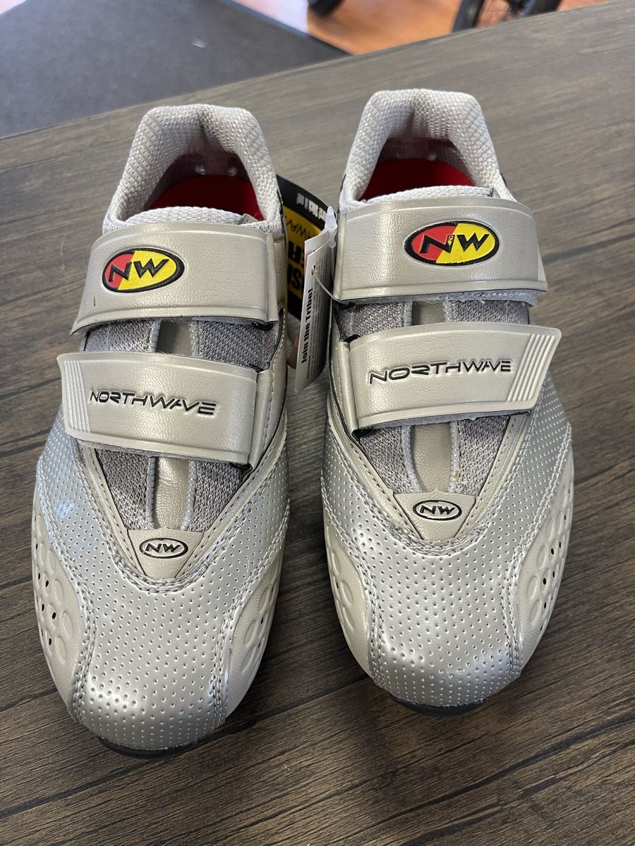 Scarpe da donna: Nothwave MTB Lady Schuhe Gr. 37 – Nuovo (secondo la descrizione) da Pieterlen venduto da hugo.fuchs