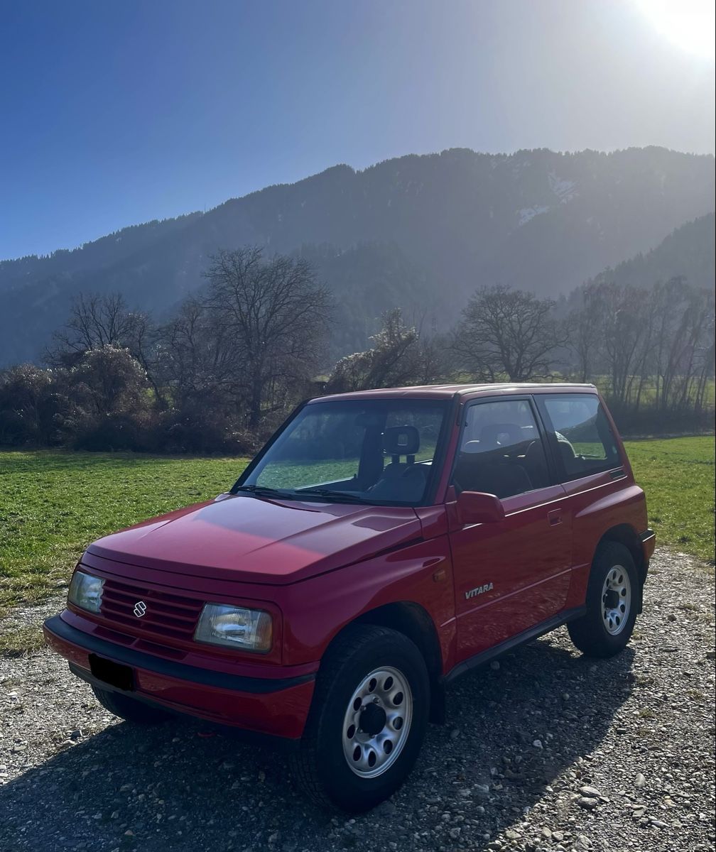 Suzuki Autos: Suzuki Vitara JLX 1.6i 4x4 – Gebraucht aus Chur von Hechtl2 2