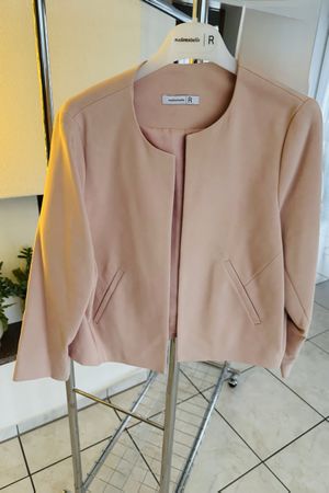 Hübscher Bolero-Blazer in pastellrosa (neu)