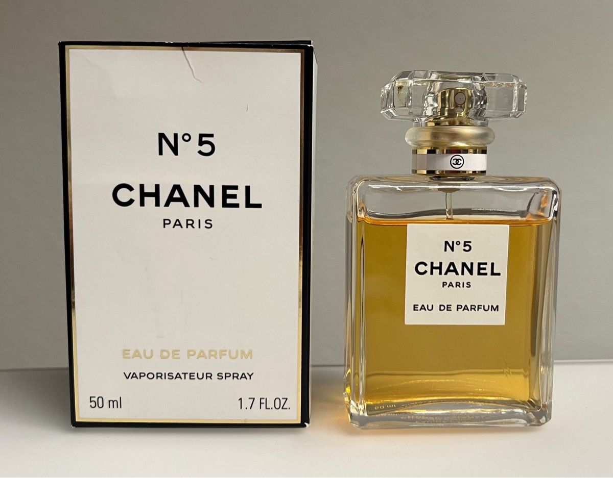 Chanel Parfum & Eau de Toilette: Chanel N°5 Eau de Parfum 50ml – Gebraucht aus Schaffhausen von BenY31