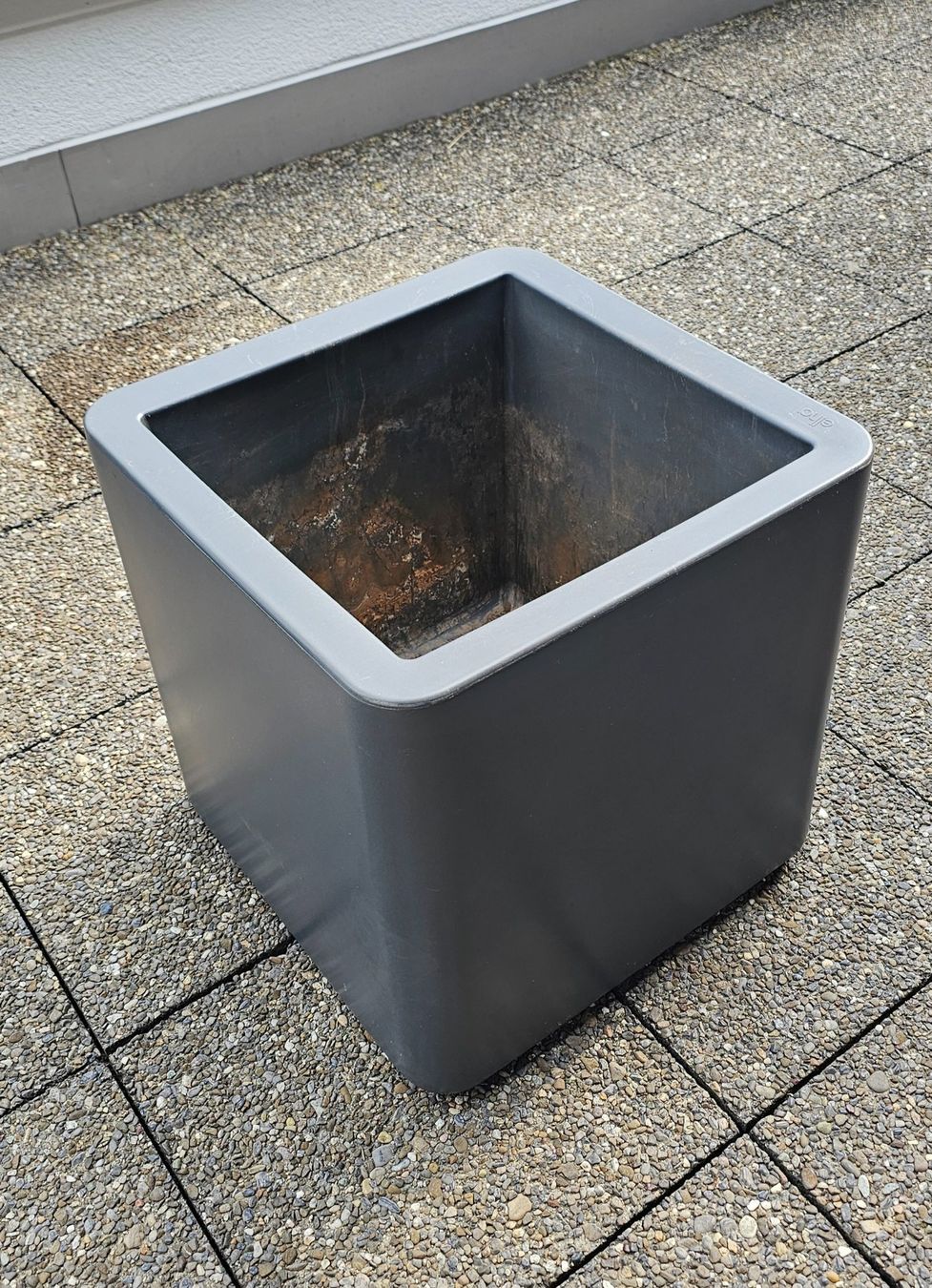 Vasi per fiori: Blumentopf anthrazit 49 x 49 x 49 cm – Usato da Meggen venduto da Roadrunnerz4