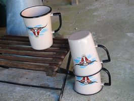 3 antike hübsche Email-Tassen Mug Western Emaille Indianer