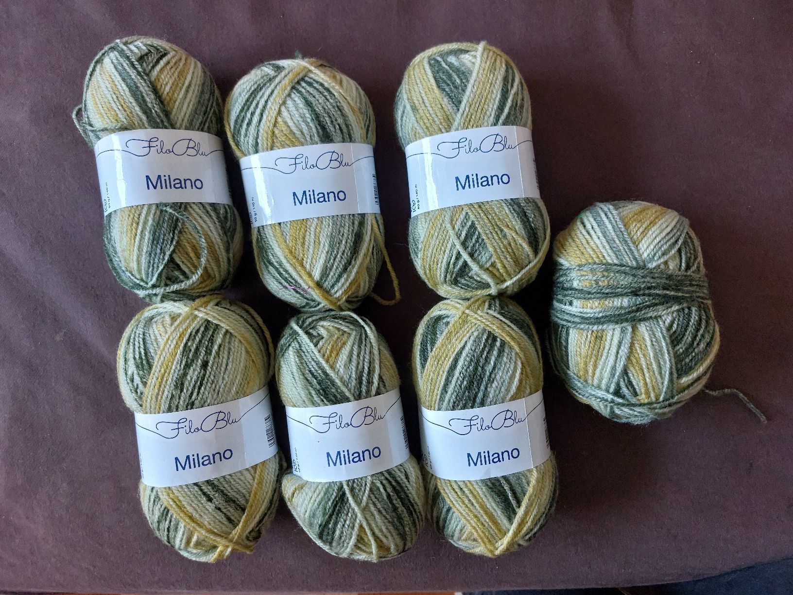 Lana: Wolle Garn 6 1/2 Knäuel  – Nuovo (secondo la descrizione) da Unterseen venduto da Ruia3333
