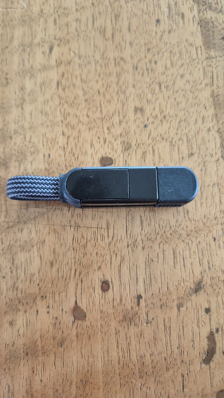 Kabel: rolling square Ladekabel InCharge Multi-Adapter schwarz – Neu (gemäss Beschreibung) aus Küsnacht ZH von Canada-2012 2