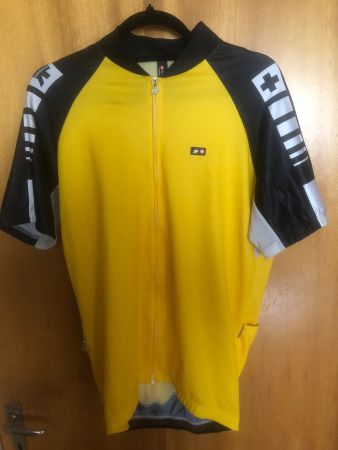 Assos Jersy Tricot gelb wie neu Series Sommer 4 Taschen ☀️🚴