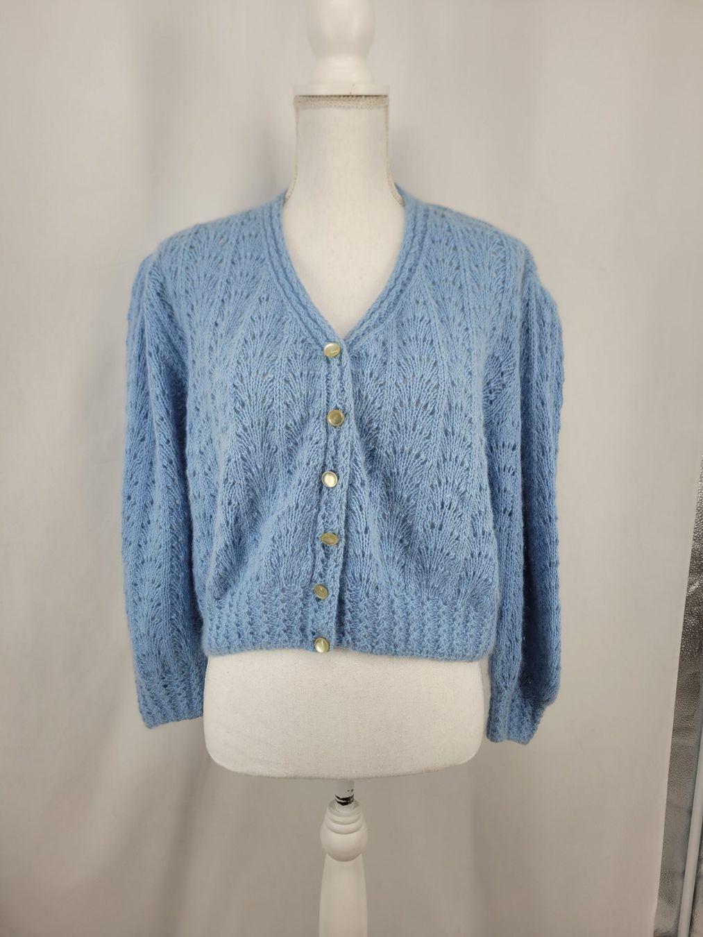 Gilets: Gilet bleu clair – D'occasion à Lausanne par PlusValue_Lausanne