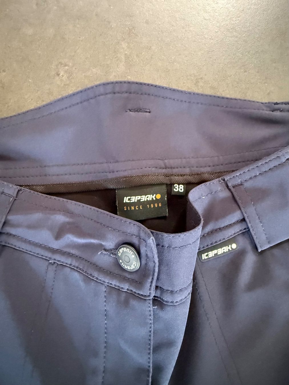 Icepeak Pantaloni: Icepeak Softshellhose Gr.38 – Usato da Visperterminen venduto da ele_8n98 1