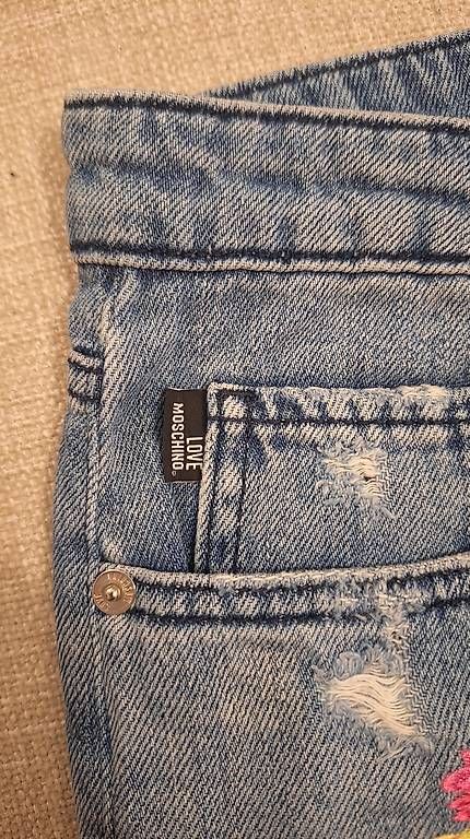 Jeans: Jeans Moschino – Gebraucht aus Breganzona von 4lucy4 3