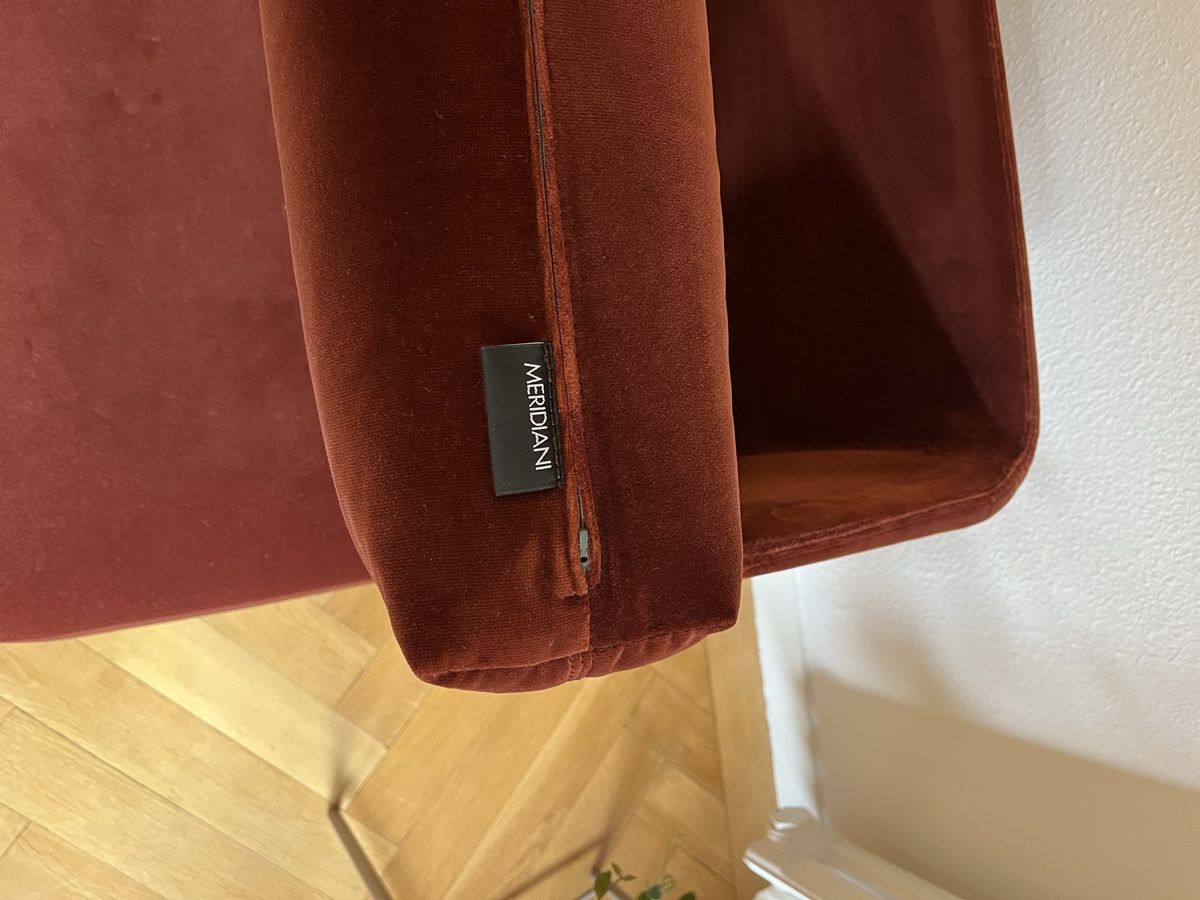 Divani: Meridiani Small Sofa Fit Keeton – Usato da Genève venduto da He364 2