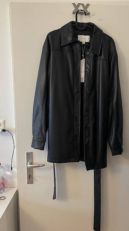 Giacche: Lederjacke – Nuovo e nell'imballaggio originale da Adliswil venduto da mir_s6m6