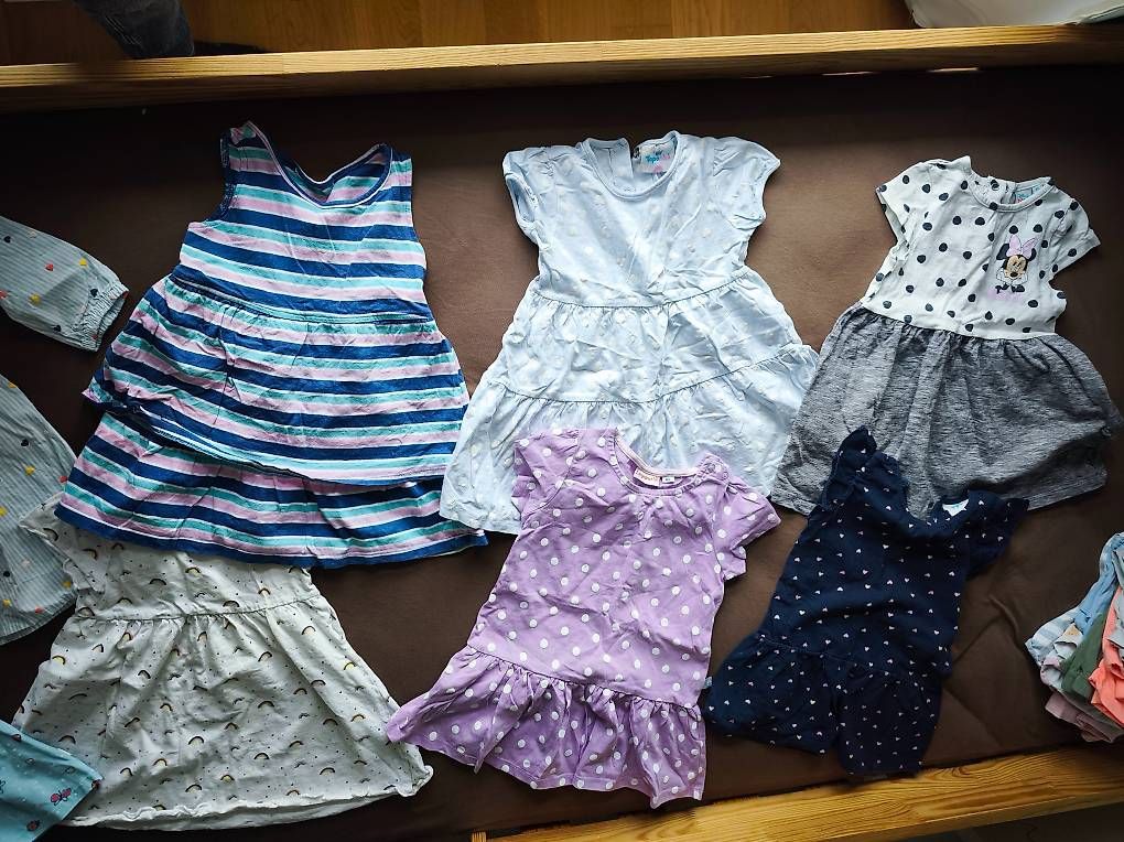 Lotti & Set di vestiti: Hochwertiges Sommerpaket Mädchen Gr. 86  – Usato da Wabern venduto da hilap 2