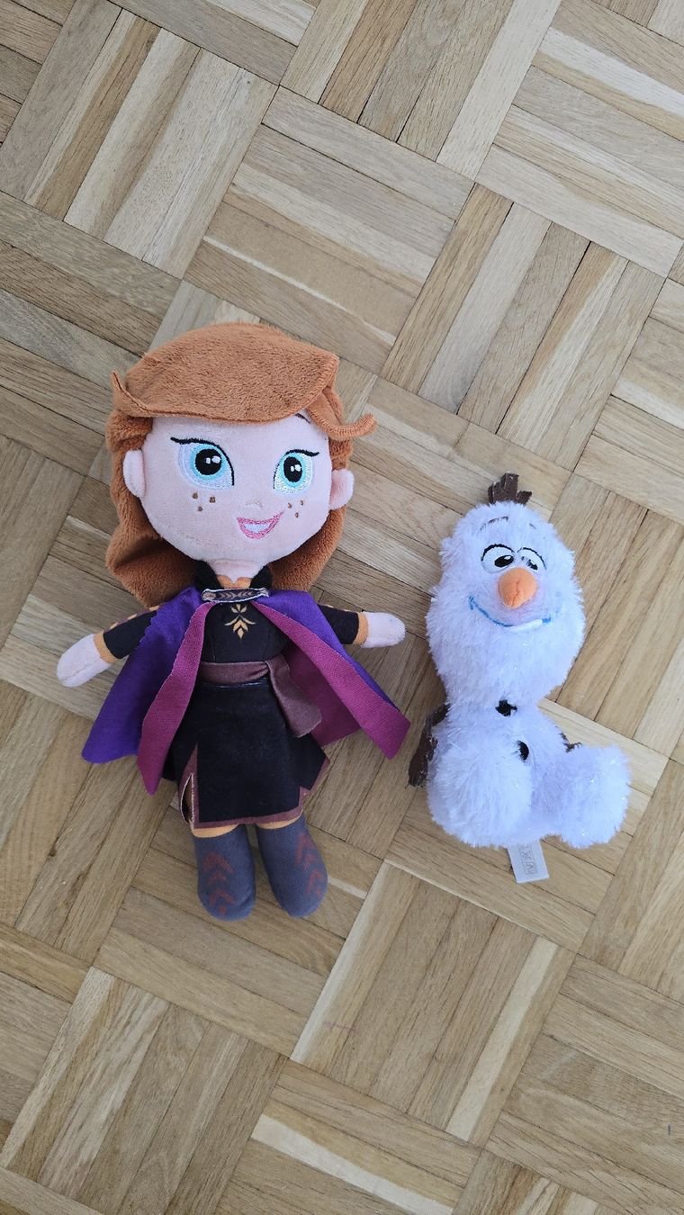 Giocattoli: Anna und Olaf Puppe – Usato da Buchberg venduto da MaddieF