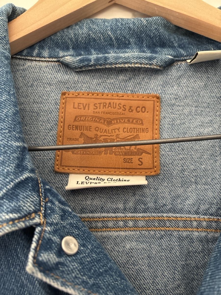 Levi's Jacken: Levis Jeansjacke – Gebraucht aus Bern von Lydiixa 1