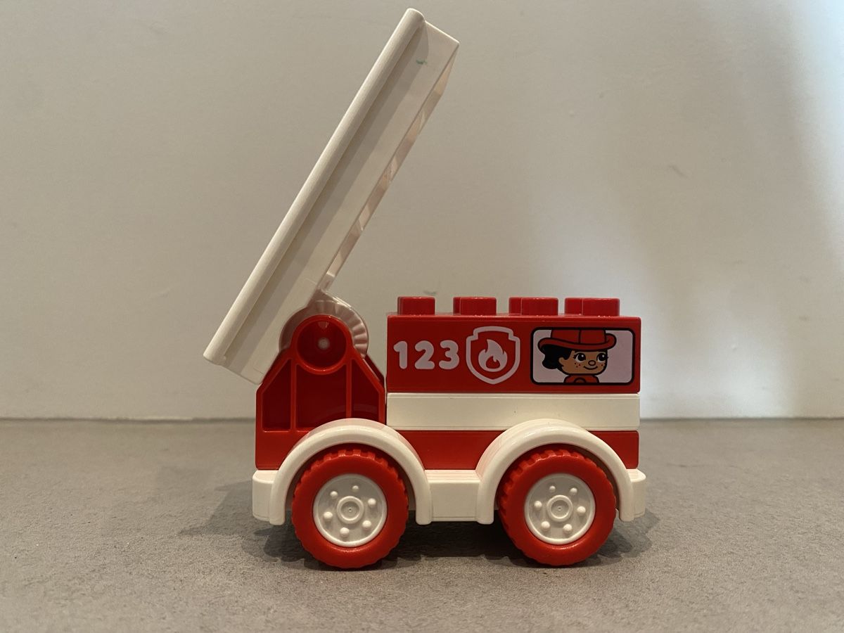 Lego Giocattoli: Lego Duplo Abschleppauto und Feuerwehrauto – Usato da Zürich venduto da rotschwarzkaeppchen 2