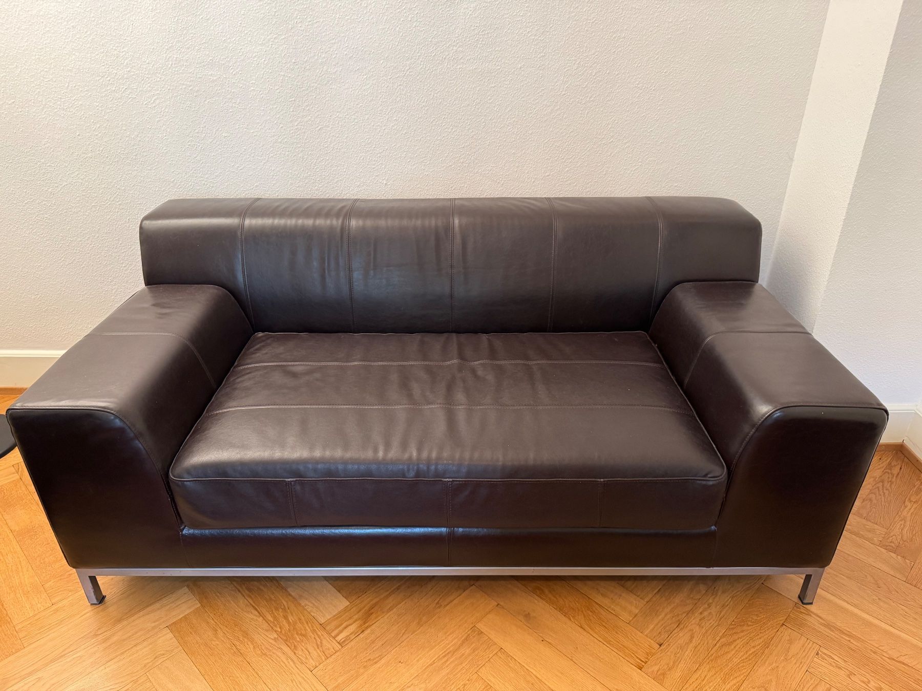 Ikea Sofas: Kramfors 2-er Sofa dunkelbraun – Gebraucht aus Basel von Franziska63 1