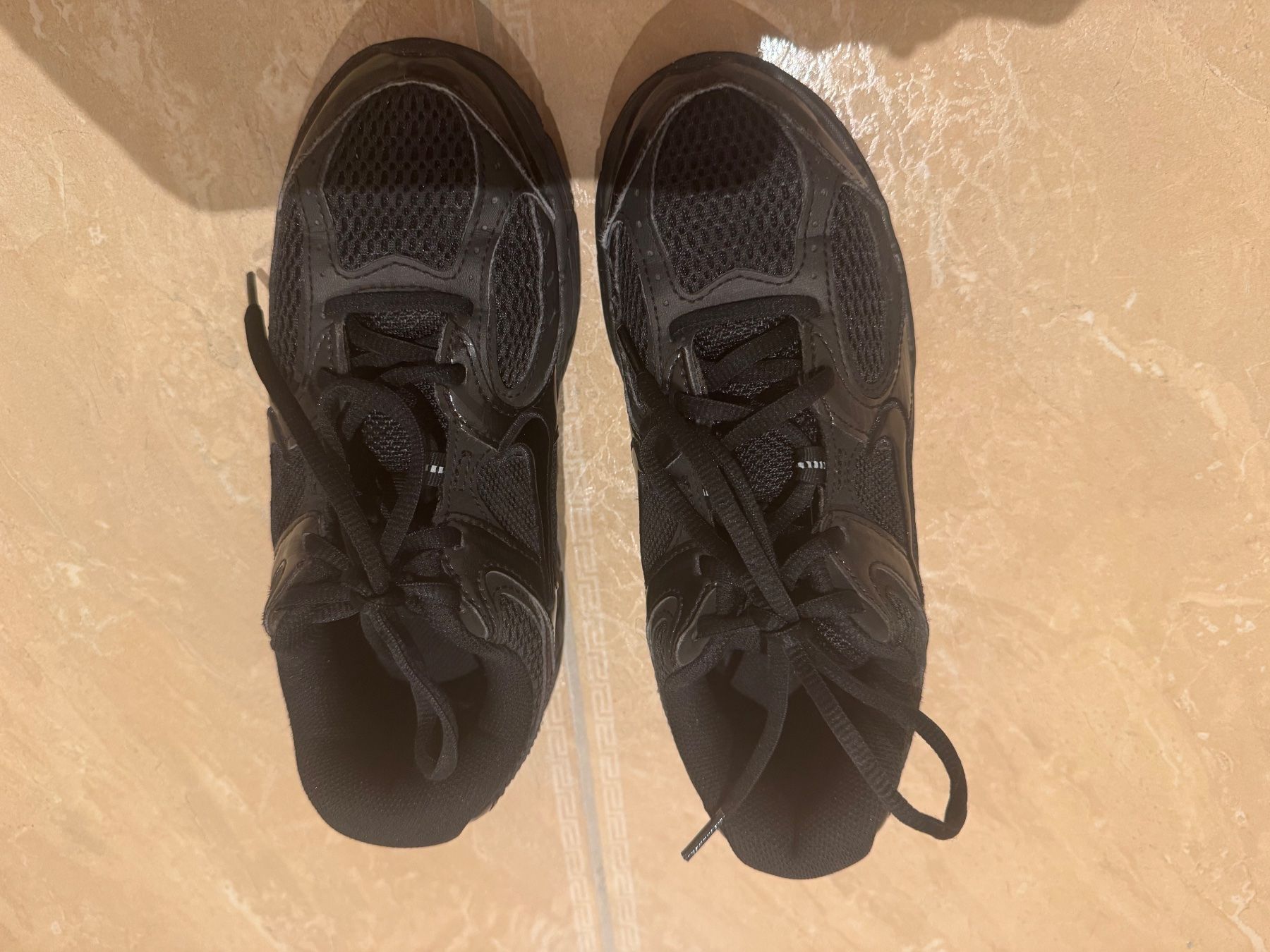 Nike Scarpe per ragazzi: Nike Sneaker, 36.5cm – Usato da Klingnau venduto da Markus14 2