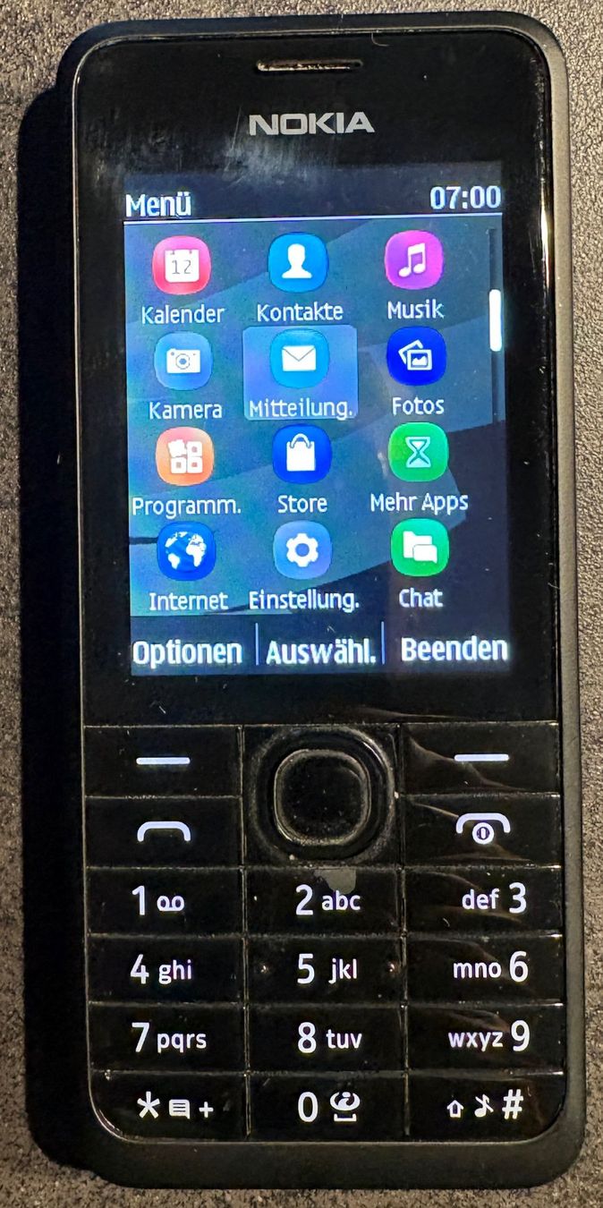 Nokia Telefoni cellulari / Smartphones: NOKIA Typ RM-840 Modell 301.1 mit Microsoft Mobile – Usato da Niederglatt ZH venduto da Ahead