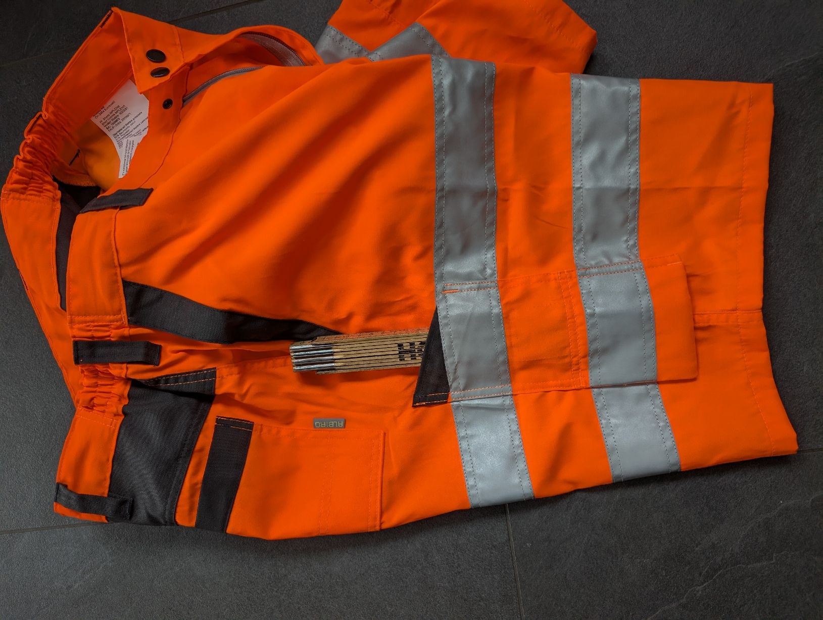 Pantalons: Arbeitshose Albiro, Neu  – Neuf (Voir description) à Davos-Platz par v2cat 4