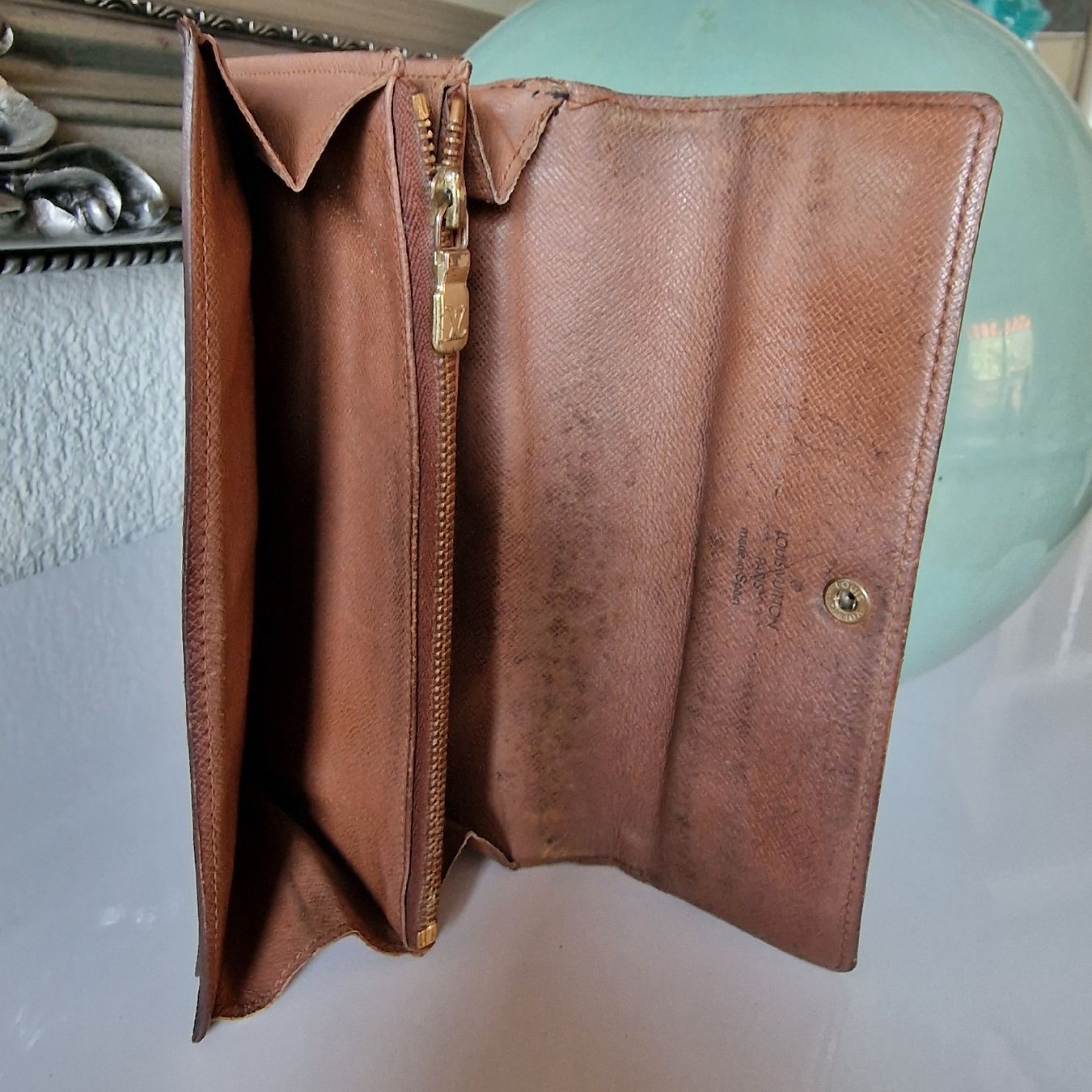 Louis Vuitton Portamonete: Vintage Louis Vuitton Sarah Wallet  – Usato da Effretikon venduto da 84CK 4