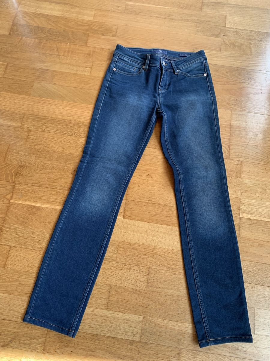 Bogner Jeans: Bogner Damen Jeans Gr. 26/32 – Gebraucht aus Sempach von katzaana3