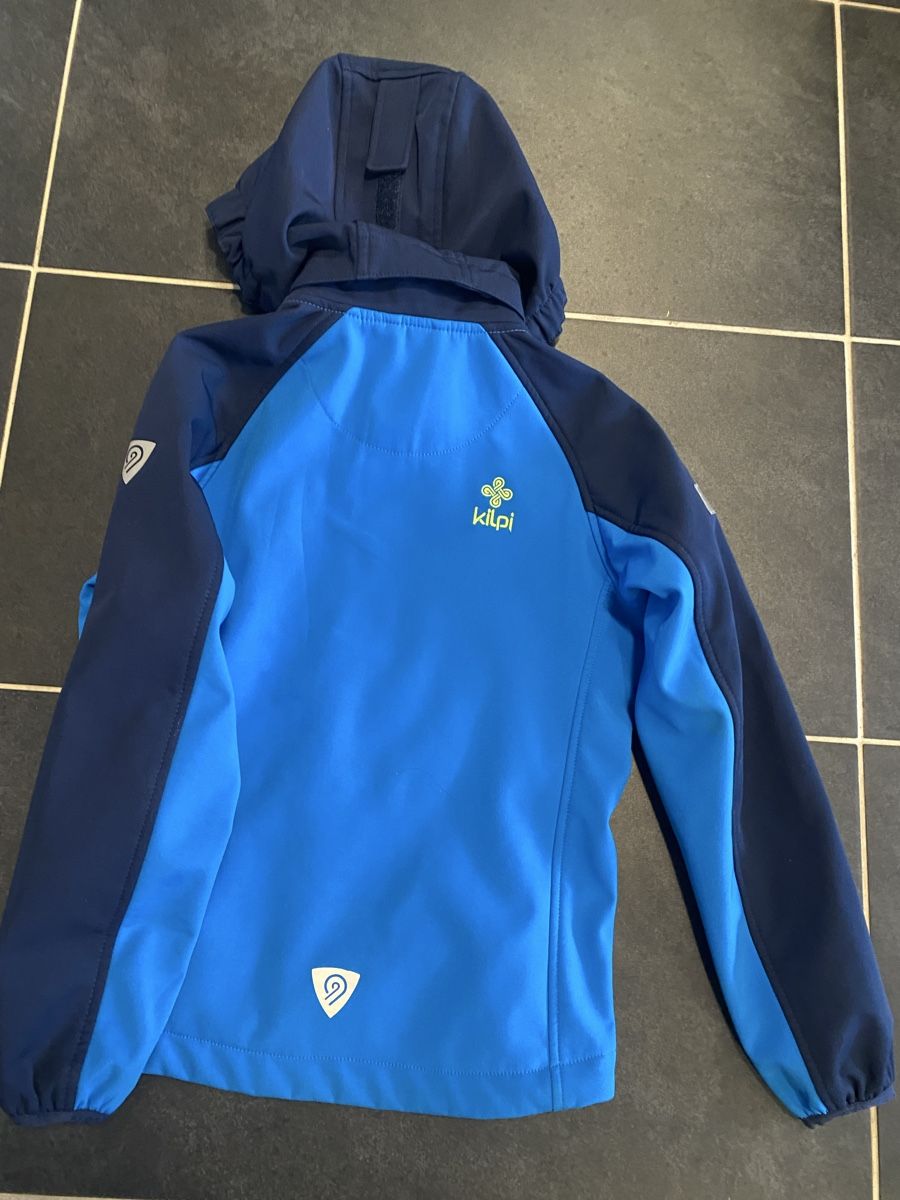 Kilpi Giacche & Cappotti: Veste softshell Kilpi 7-8 ans – Usato da Le Noirmont venduto da Chreeba 1