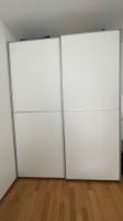 Schiebetürenschrank weiss/silber Höhe 242cm