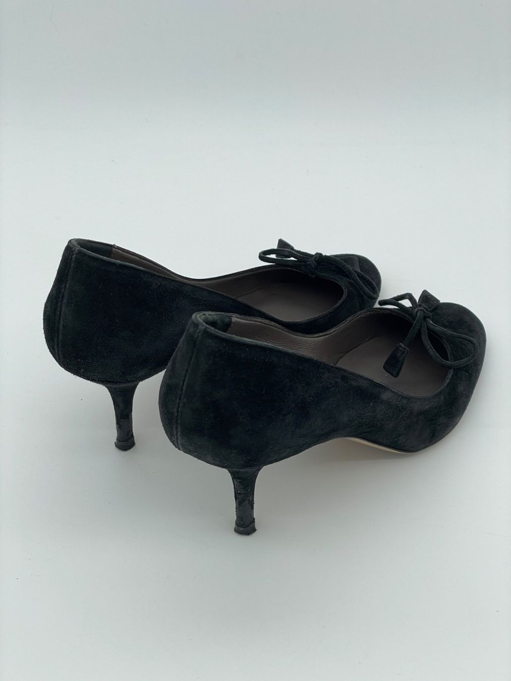 Bally Scarpe da donna: Bally Dolana Suede Bow Pump EU 39.5 Schwarz – Usato da Zürich venduto da shoe_shop 3