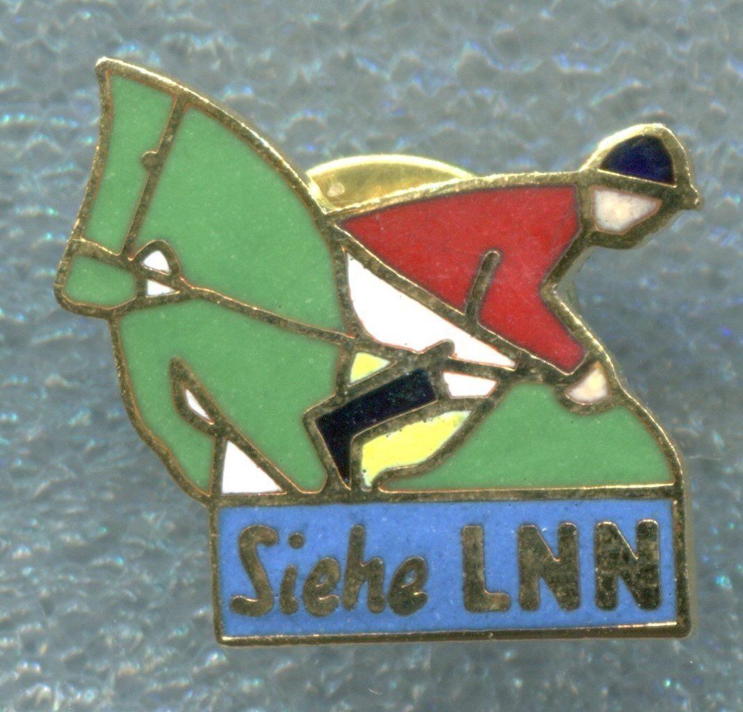 Placchette & Badge: LNN  Luzerner Neue Nachrichten – Usato da Winterthur venduto da Sammleroase