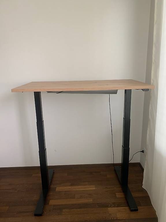 Scrivanie: Modernes Homeoffice-/Deko-Set in Holzoptik – Usato da Stäfa venduto da den_5qnz 2