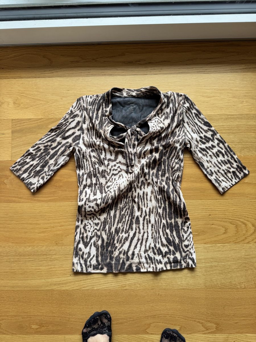 Marc Cain Pulls & Sweat-shirts: Damen Pullover Leo-Muster Grösse S Marcain – Neuf (Voir description) à Birrwil par Annaluna
