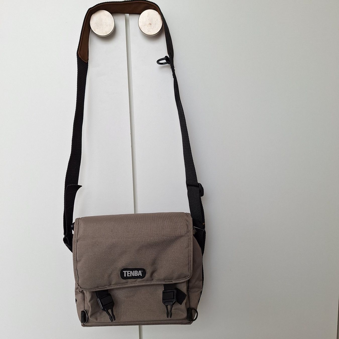 Taschen: Tempa Tasche gepolstert – Gebraucht aus Stäfa von meridianum 2