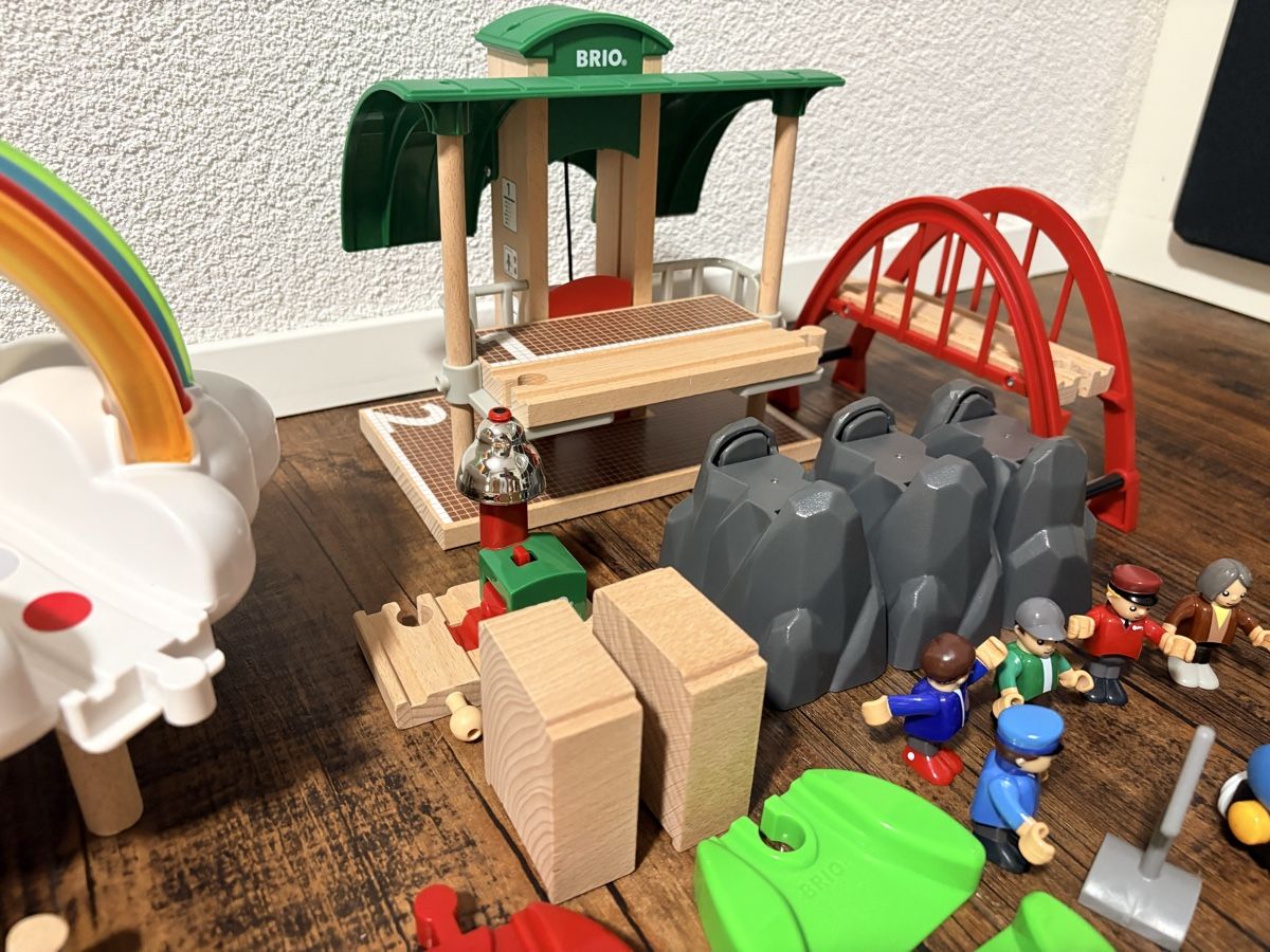 Brio Jouets: Grosses BRIO Eisenbahn Lot – D'occasion à Werdenberg par tradeSG 3