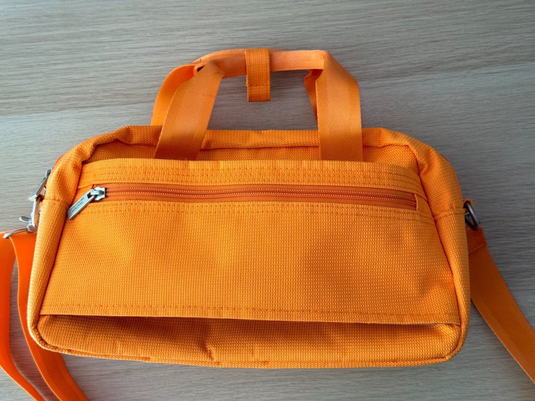 Benetton Taschen: Sac de valise - Benetton – Gebraucht aus Genève von Reveur 4